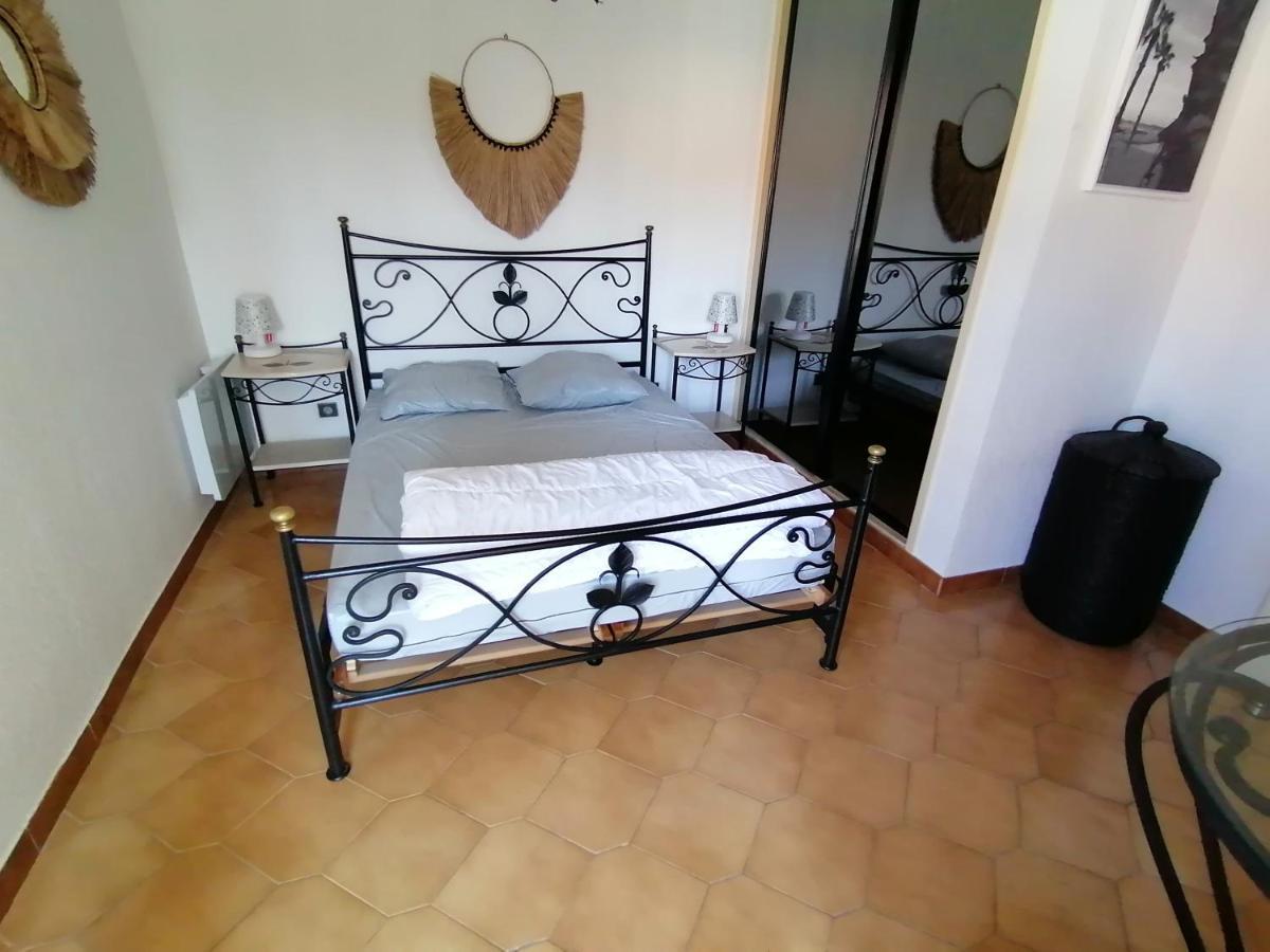"Le Palmier Dore", Cosy T3 A 3 Minutes A Pied Des Plages, Parking Et Clim Sanary-sur-Mer Εξωτερικό φωτογραφία