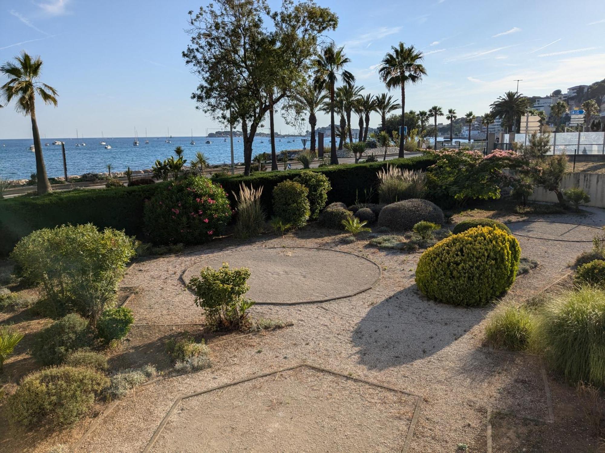 "Le Palmier Dore", Cosy T3 A 3 Minutes A Pied Des Plages, Parking Et Clim Sanary-sur-Mer Εξωτερικό φωτογραφία